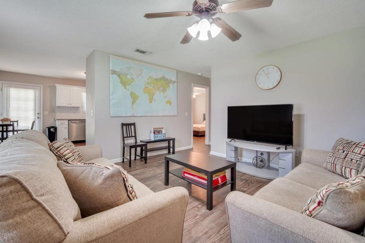 Cozy And Contemporary Villa 1 Mile From Gsu Statesboro Exterior photo